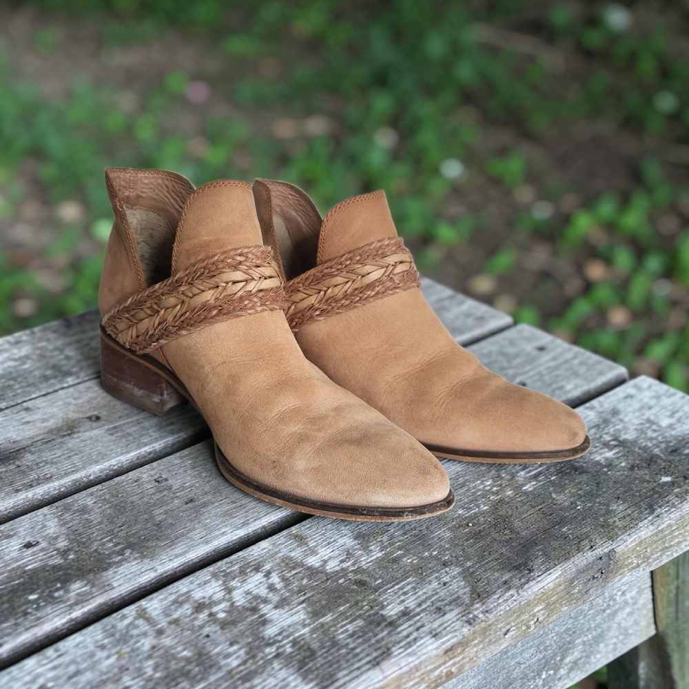 Kaanas Ra Tan Leather Open Ankle Boho Bootie Women's Boots Size 39 9